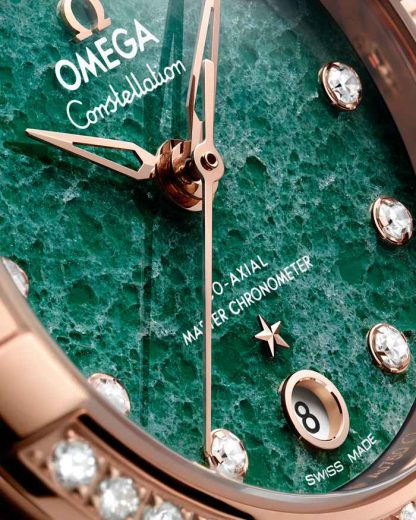 Omega Constellation 29 mm, ouro Sedna™ em bracelete de pele 131.58.29.20.99.004 - Image 3