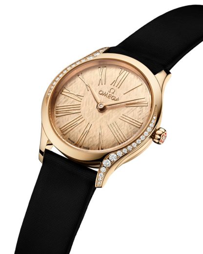 Omega De Ville Mini Trésor 26 mm, ouro Moonshine™ em bracelete de tecido 428.57.26.60.99.001 - Image 3