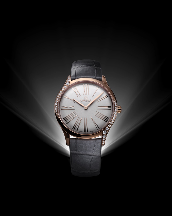 Omega De Ville Trésor 36 mm, ouro Sedna™ em bracelete de pele 428.58.36.60.02.001 - Image 3