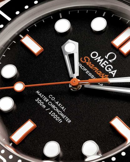 Omega Novidade Seamaster Diver 300M 42 mm, aço em bracelete de borracha 210.32.42.20.01.006 - Image 4