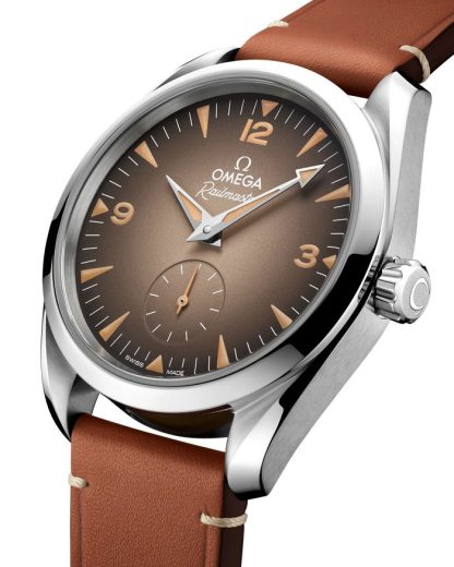 Omega Novidade Seamaster Railmaster 38 mm, aço em bracelete de pele 235.12.38.20.13.001 - Image 3