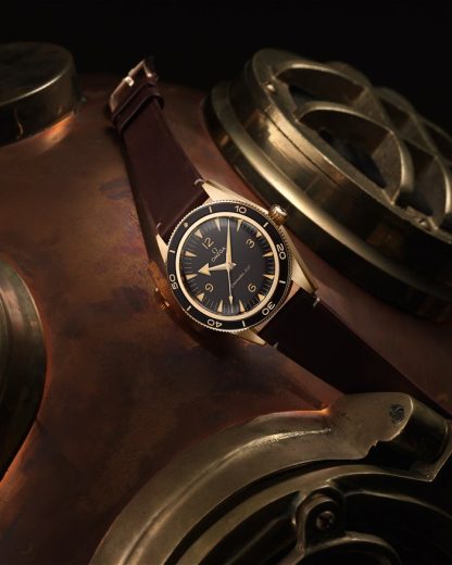 Omega Seamaster 300 41 mm, Bronze gold em bracelete de pele 234.92.41.21.10.001 - Image 4