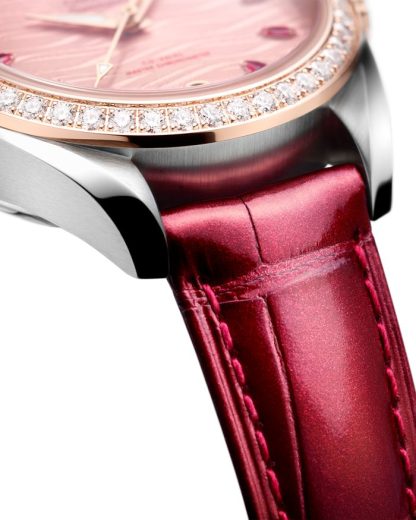 Omega Seamaster Aqua Terra 150M 34 mm, aço - ouro Sedna™ em bracelete de pele 220.28.34.20.60.001 - Image 4