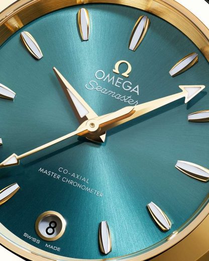 Omega Seamaster Aqua Terra Shades 34 mm, ouro Moonshine™ em bracelete de pele 220.53.34.20.10.001 - Image 3