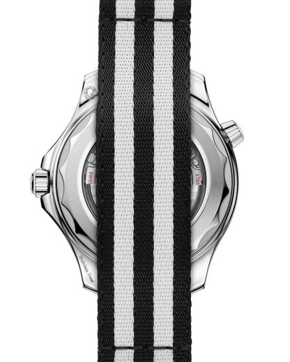 Omega Seamaster Diver 300M 42 mm, aço em bracelete NATO 210.32.42.20.01.005 - Image 2