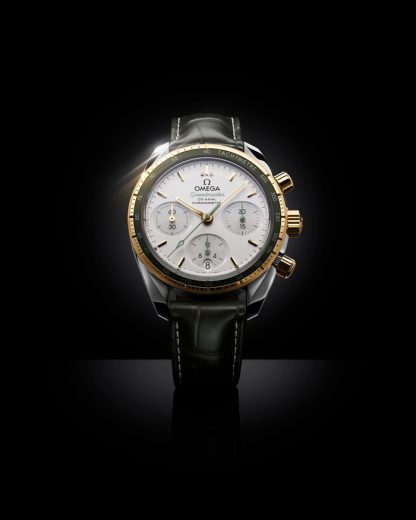 Omega Speedmaster 38 38 mm, aço - ouro amarelo em bracelete de pele 324.23.38.50.02.001 - Image 4
